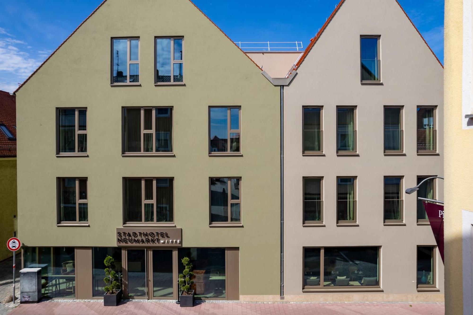 Stadthotel Neumarkt Mitte Neumarkt in der Oberpfalz Exterior foto